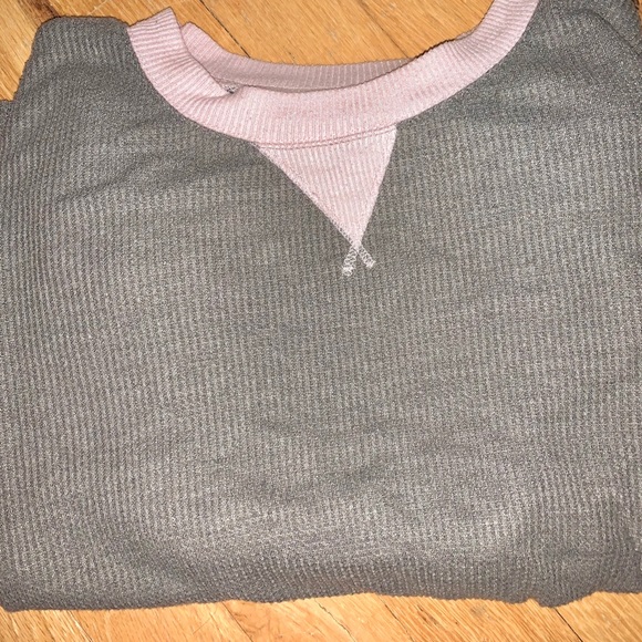 Hollister bundle - Picture 3 of 4